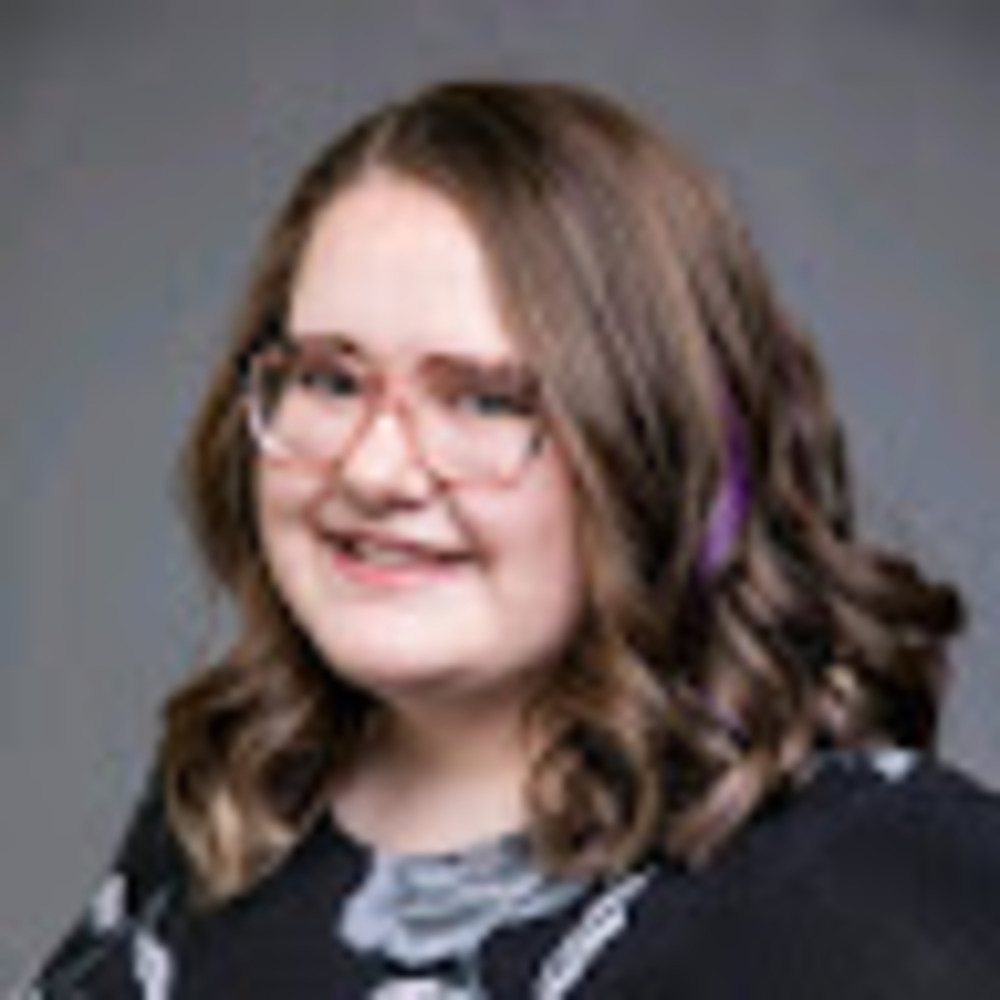 Meet your Posher, Celina